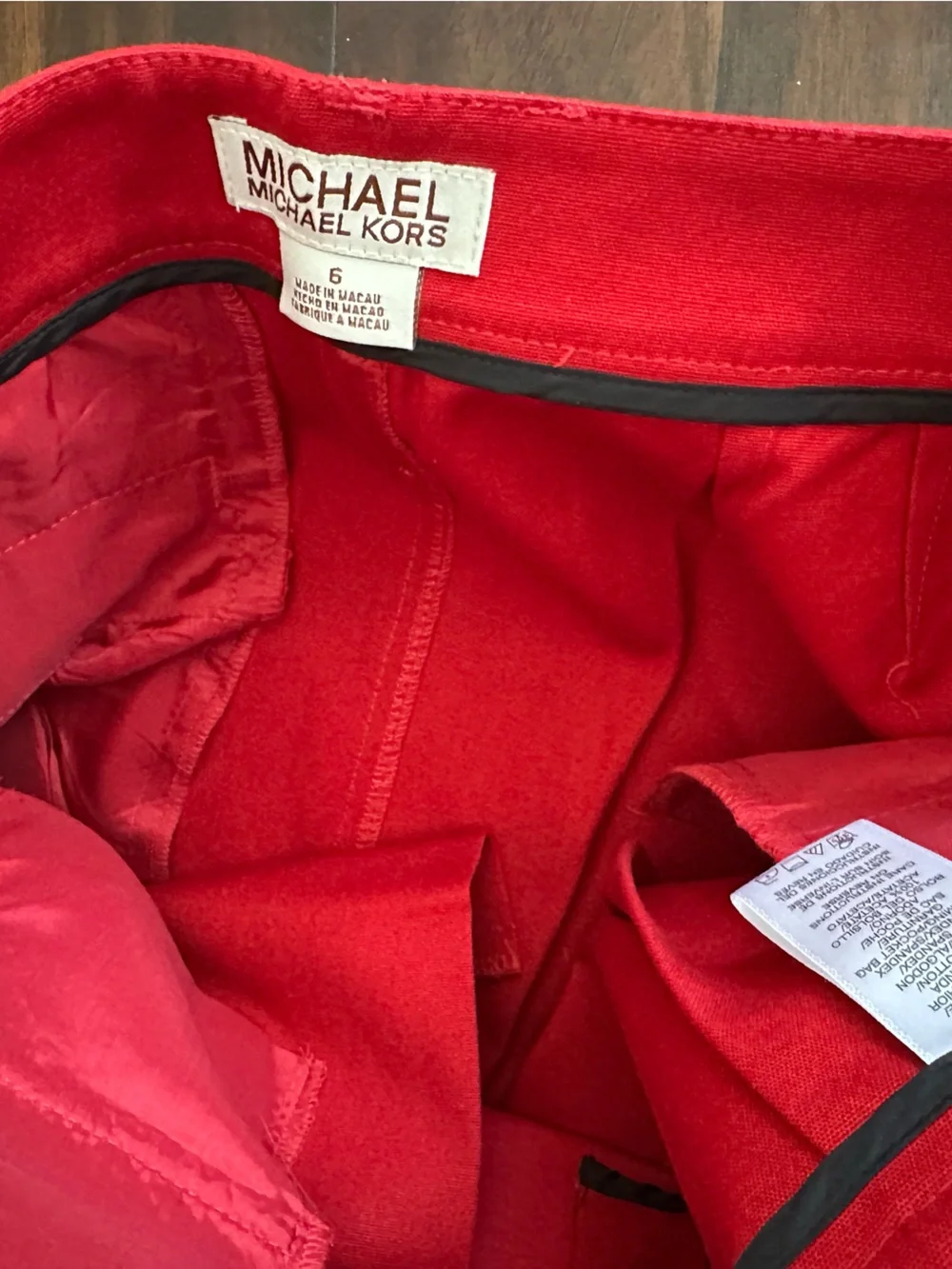 Michael Michael Kors Red Utility Mini Skirt Size 6